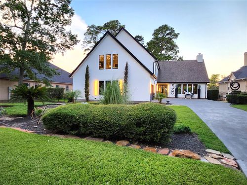 38 Fairway Park, Montgomery, TX, 77356-8377 | Card Image