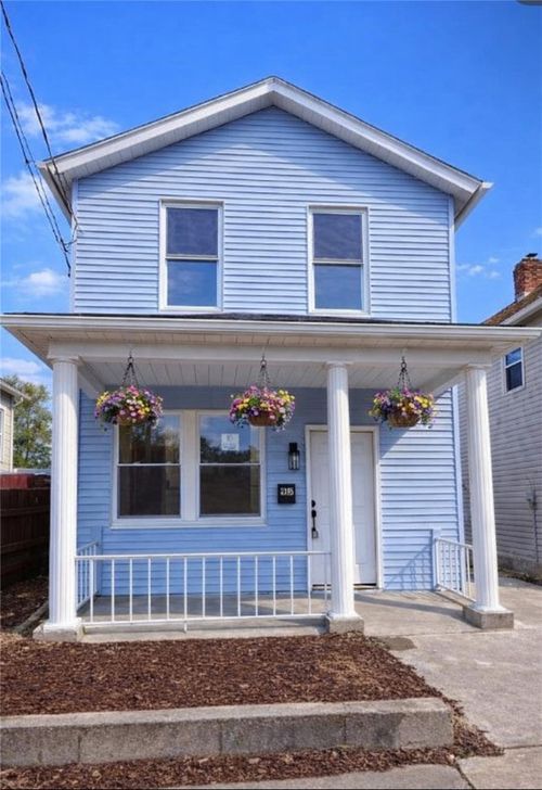 915 2nd St, Monessen, PA, 15062-2017 | Card Image