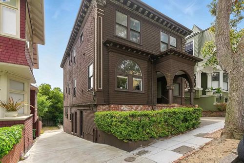 64 Woodland Ave, San Francisco, CA, 94117-3815 | Card Image