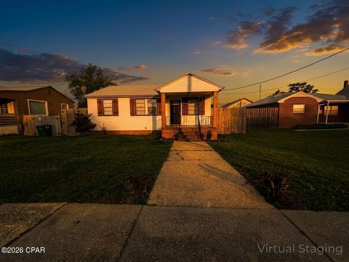 3007 5th St, Marianna, FL, 32446-2134 | Card Image