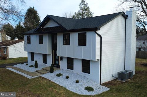 5 Belmont Sq, DOYLESTOWN, PA, 18901-4431 | Card Image