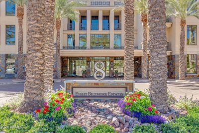 109 - 8 E Biltmore Estate, Condo with 2 bedrooms, 3 bathrooms and null parking in Phoenix AZ | Image 1