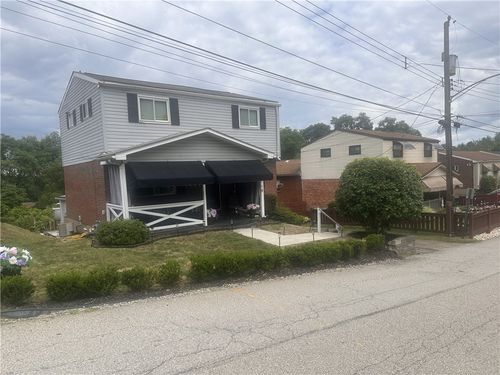 119 Preston Dr, Braddock, PA, 15104-2707 | Card Image