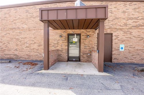 404 W Main St, Uniontown, PA, 15401-2868 | Card Image