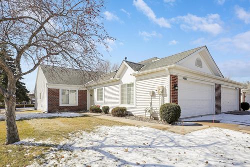 14687 Europa Way, Apple Valley, MN, 55124-5735 | Card Image