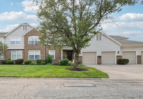 303-200 S Watchtower Dr, Wilder, KY, 41076-2475 | Card Image