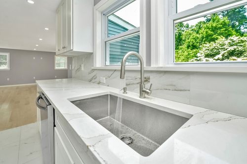 87 Summer St, Abington, MA, 02351-2504 | Card Image