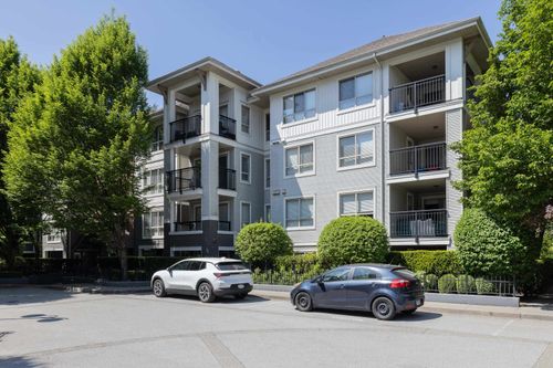d401-8929 202 St, Langley, BC, V1M0B4 | Card Image