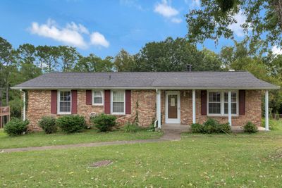 Flipper's Dream...Full basement ranch with absolutely gorgeous yard! | Image 1