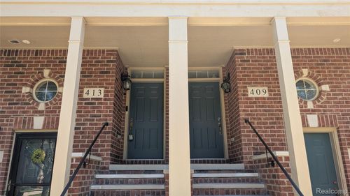 413 Village Dr, Walled Lake, MI, 48390-3550 | Card Image