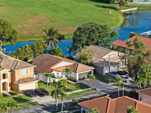2715 Sw 137th Ter, Miramar, FL, 33027-3929 | Card Image