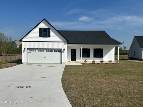 253 Hardison Rd, Holly Ridge, NC, 28445-7559 | Card Image