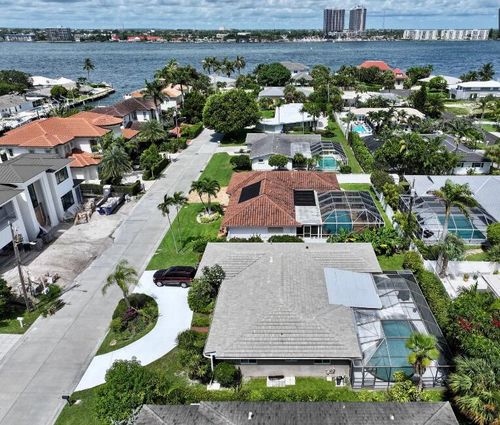 1060 Morse Blvd, Riviera Beach, FL, 33404-2743 | Card Image