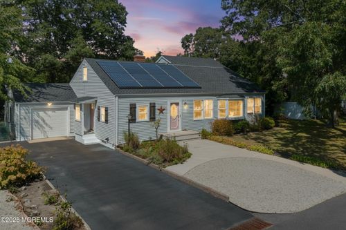 315 Tudor Ave, Pine Beach, NJ, 08741-1432 | Card Image