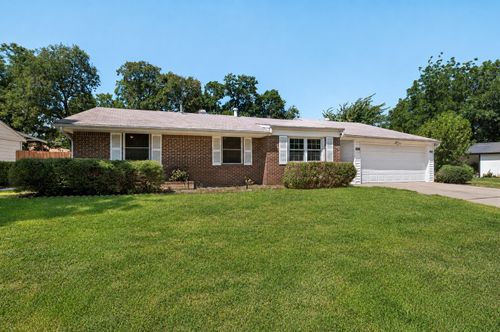 1410 Carswell Ter, Arlington, TX, 76010-7801 | Card Image