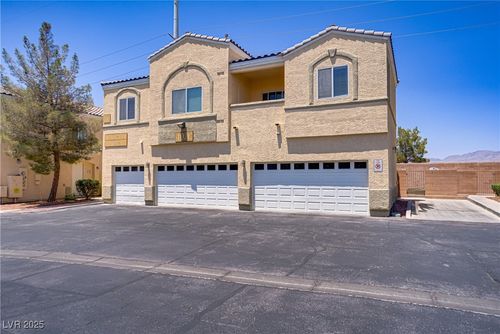 unit-102-4020 Smokey Fog Ave, North Las Vegas, NV, 89081-3841 | Card Image