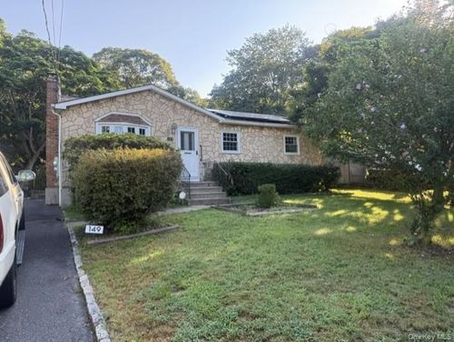 149 Locust Drive, Brookhaven, NY, 11778 | Card Image