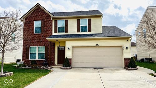 2949 Welcome Way, Greenwood, IN, 46143-6601 | Card Image
