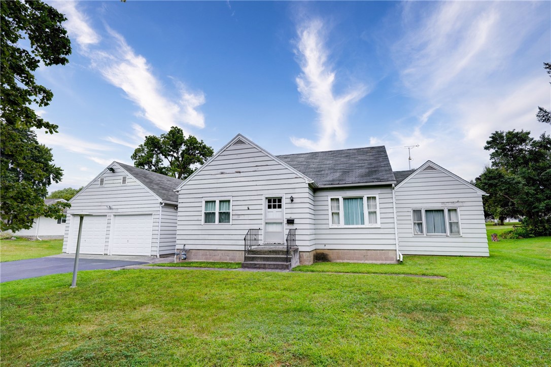 Genesee St, Avon, NY 14414