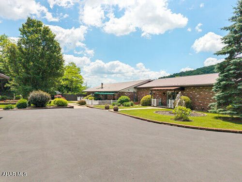 1312 Mill Run Road, Altoona, PA, 16601 | Card Image