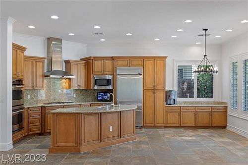 1447 Foothills Village Dr, Henderson, NV, 89012-7266 | Card Image