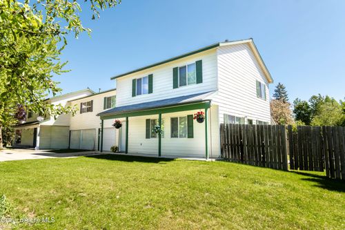 1611 Cedar St, Sandpoint, ID, 83864-2048 | Card Image