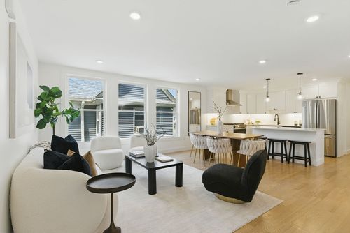 2-43 Wellington St, Waltham, MA, 02451 | Card Image