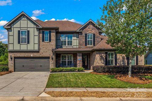 831 Tyne Dr, Fort Mill, SC, 29715-5010 | Card Image