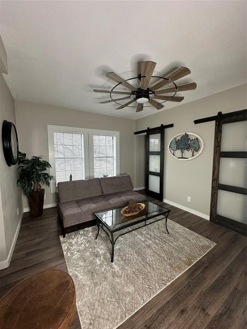 304-707 Nw 4th Ave, Mineral Wells, TX, 76067-4233 | Card Image