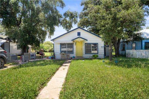 229 Sw 1st St, Premont, TX, 78375-3681 | Card Image