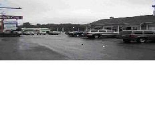 11-37 Crystal Ave, Derry, NH, 03038-1714 | Card Image