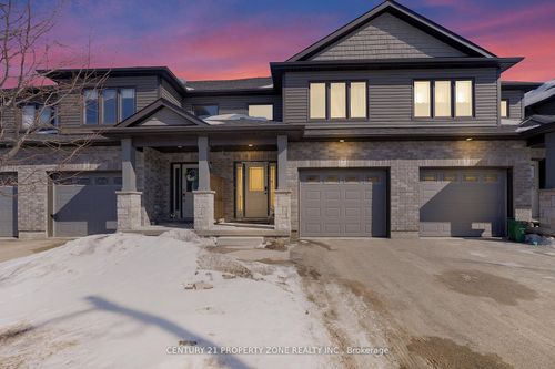 34-7 Taylor Dr, Grand Valley, ON, L9W7P1 | Card Image