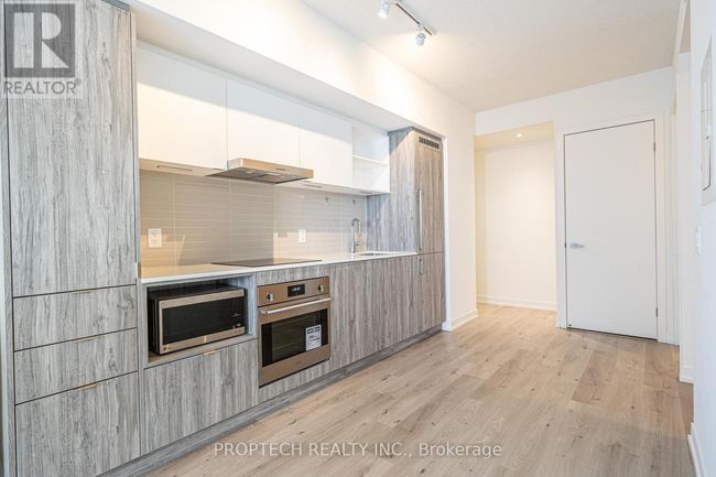 3009 - 138 Downes St, Condo with 2 bedrooms, 1 bathrooms and null parking in Toronto ON | Image 4