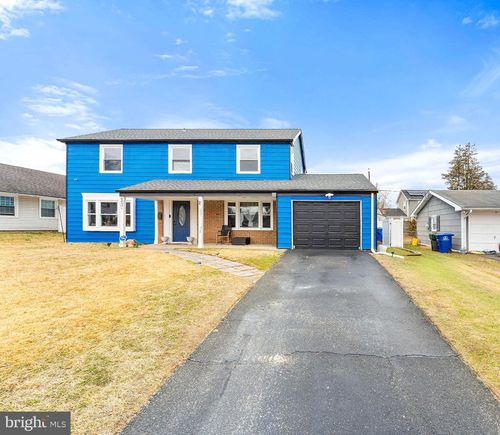 23 Pennant Ln, Willingboro, NJ, 08046-2729 | Card Image