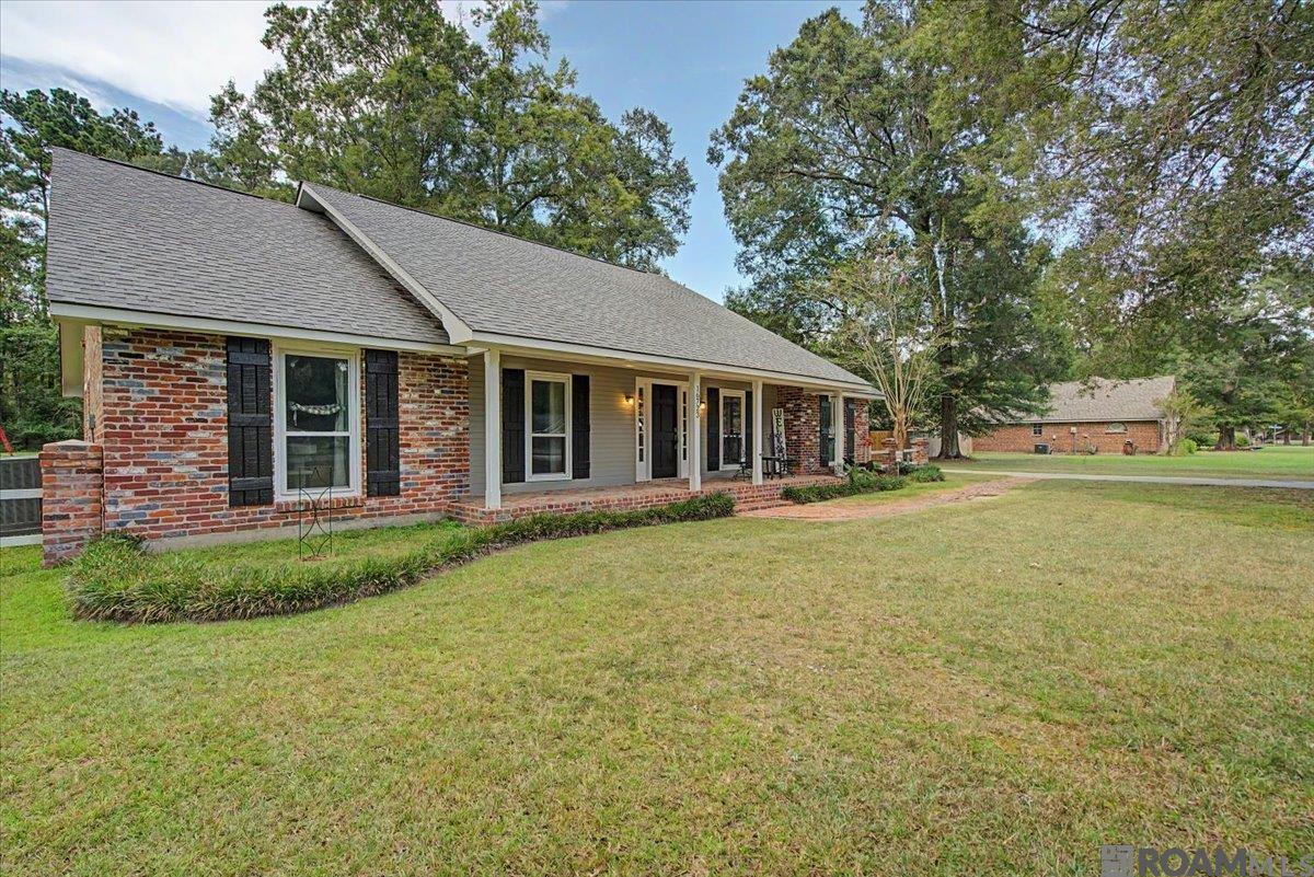 Residential in Greenwell Springs 2