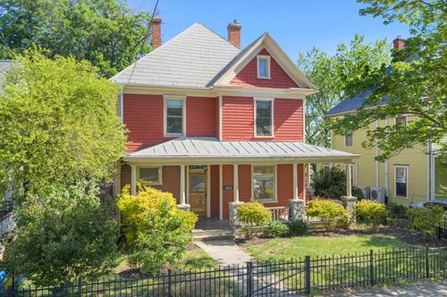 545 Day Ave Sw, Roanoke, VA, 24016-3917 | Card Image