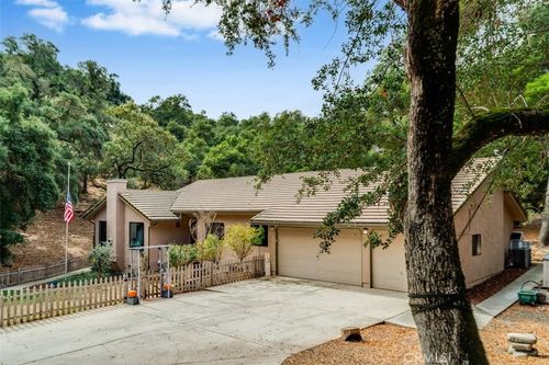 5450 Pescado Ct, Atascadero, CA, 93422 | Card Image