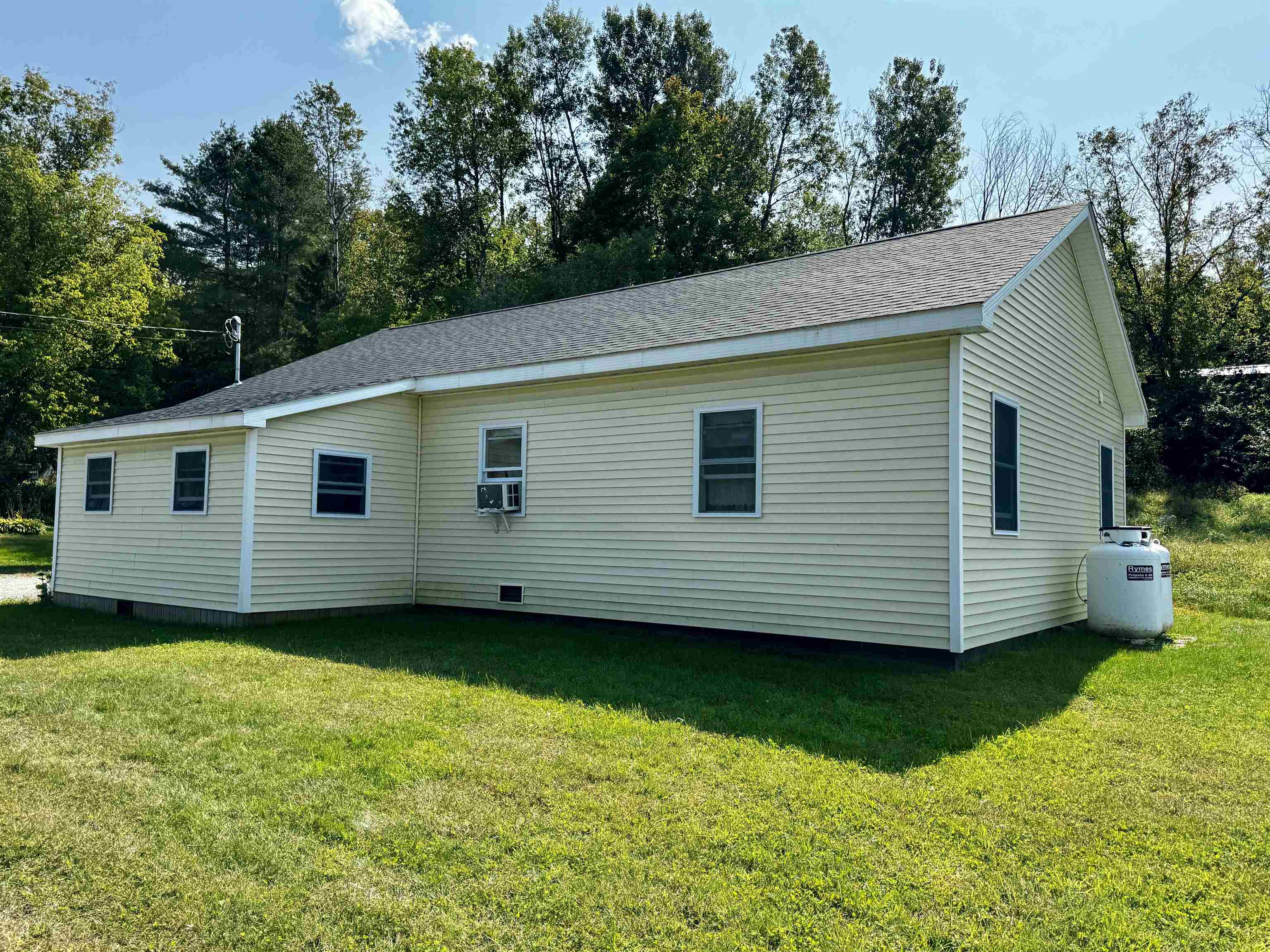 Union St, Whitefield, NH 03598