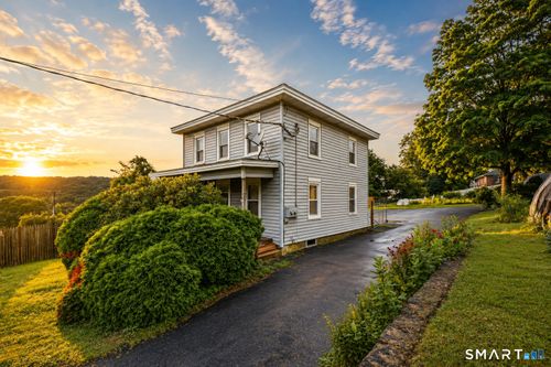 377 E Main St, Thomaston, CT, 06787-1614 | Card Image