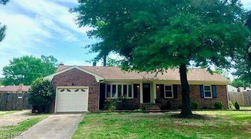 4237 Thistle Dr, Portsmouth, VA, 23703-1630 | Card Image