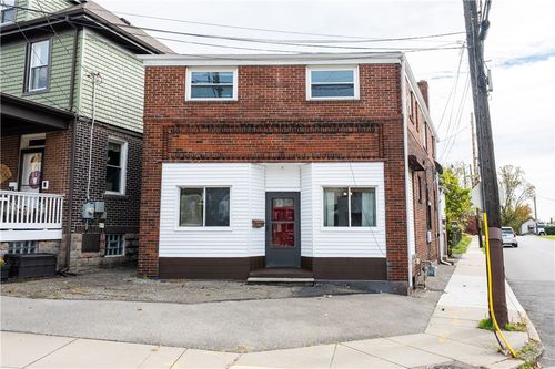 900 Forest Ave, Bellevue, PA, 15202-1174 | Card Image