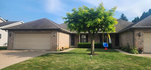 2921 W Creek Valley Lane, GRAND CHUTE, WI, 54914 | Card Image