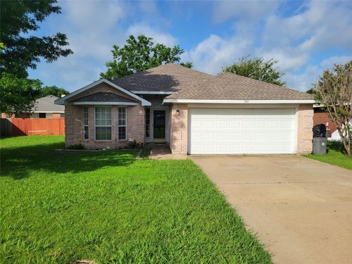 108 Roosevelt Ct, Terrell, TX, 75160-4829 | Card Image