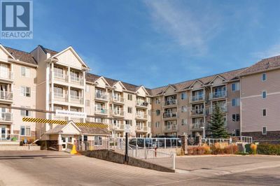 500 Rocky Vista Gdns Nw, Condo with 2 bedrooms, 2 bathrooms and 1 parking in Calgary AB | Image 1