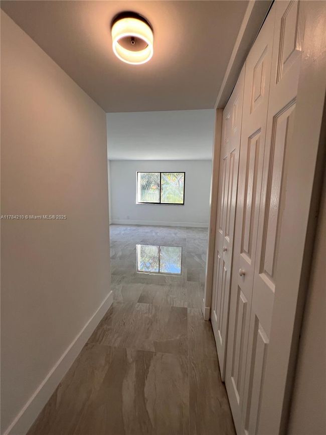 APT-104 - 16461 Blatt Blvd, Condo with 2 bedrooms, 2 bathrooms and null parking in Weston FL | Image 9