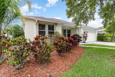 147 Aviation Avenue Ne, House other with 3 bedrooms, 2 bathrooms and null parking in Palm Bay FL | Image 3