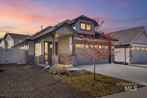 437 W Contender Dr, Meridian, ID, 83642-5782 | Card Image