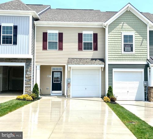 227 Charterhouse St, FALLING WATERS, WV, 25419-1698 | Card Image