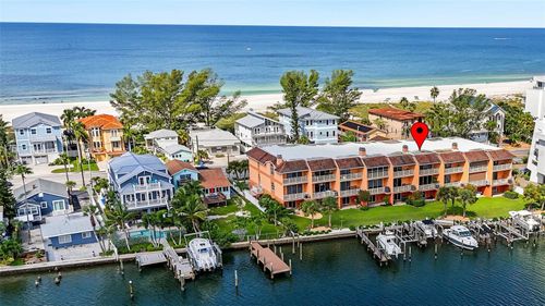 10071 Gulf Boulevard, TREASURE ISLAND, FL, 33706 | Card Image