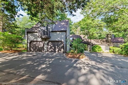 20 Long Hill Farm, Guilford, CT, 06437-1867 | Card Image